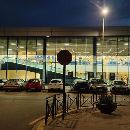 Alojamiento Junto Aeropuerto Valencia A مانيسيس المظهر الخارجي الصورة